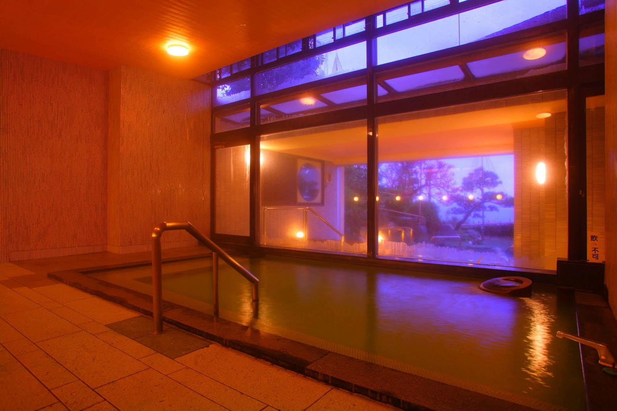 Hotel Eihokaku Himi Exteriér fotografie